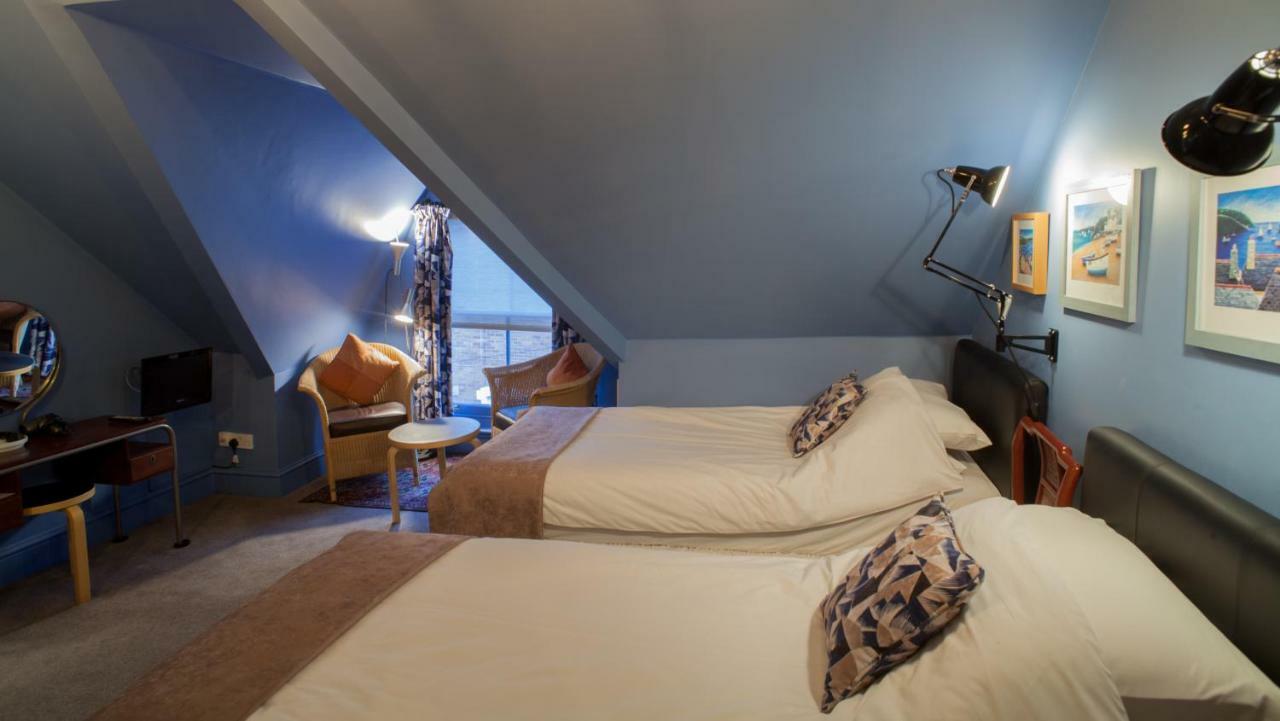 Bed and Breakfast Hill View House Дартмаут Экстерьер фото